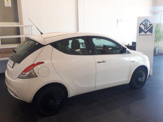 LANCIA Ypsilon 1.3 MJT 16V 95 CV 5 porte S&S rif. 22947541 - Foto 2