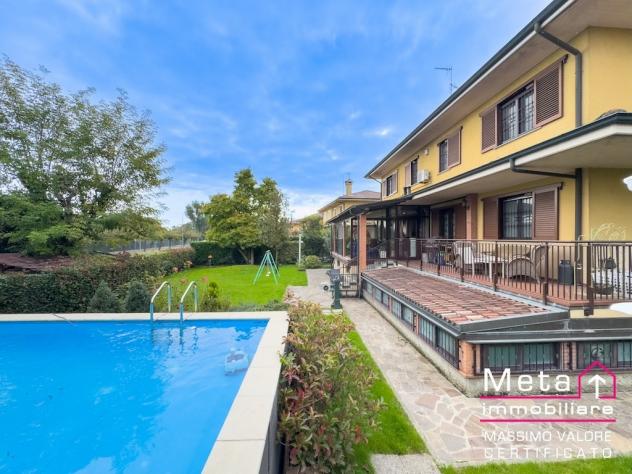 Lussuosa villa unifamiliare