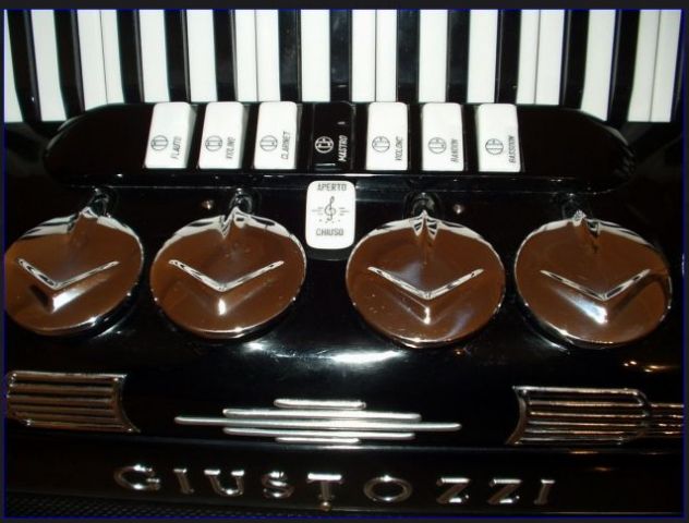 Accordion Giustozzi Luxury model 120 bass - Foto 3