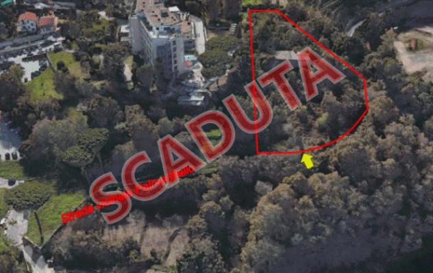 Immobile in asta di 310 m² in vendita a Napoli