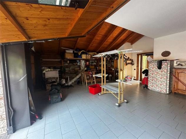 V000426 - VILLA INDIPENDENTE CON PISCINA E GIARDINO PRIVATO - Foto 17