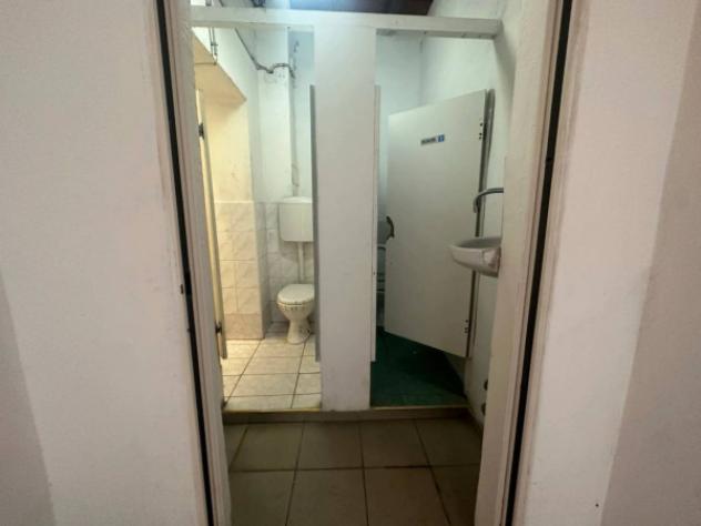 Immobile in asta di 870 m², box auto doppio in vendita a Piacenza - Foto 9