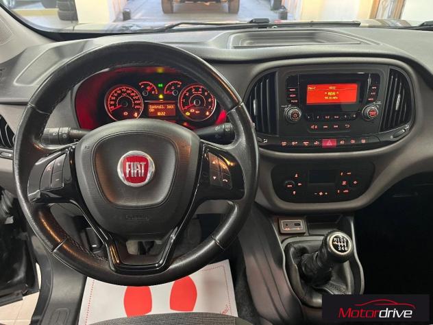 FIAT - Doblò - 1.4 T-Jet Easy - Foto 9