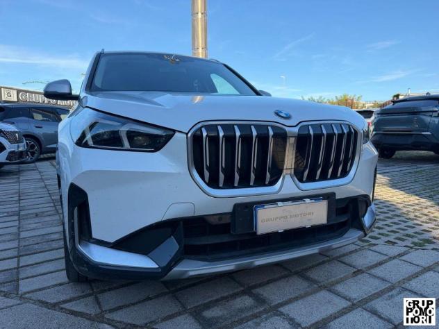 BMW - X1 - sDrive18d xLine