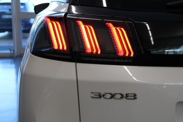 Peugeot 3008 BlueHDi 130 S&S Allure - Foto 6