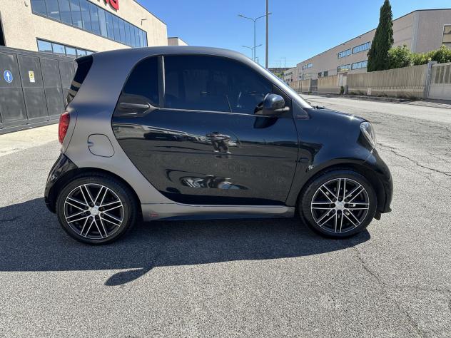 smart fortwo 90 TURBO Twinamic Xclusive Brabus Pack - Foto 7