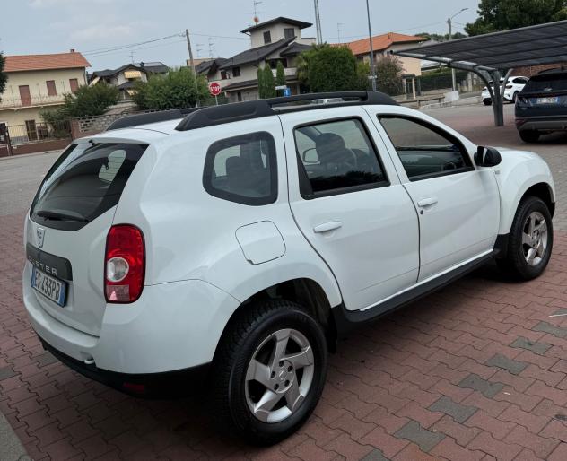 Dacia Duster 1.6 110CV 4x2 benzina anno 2013 km 90.000 - Foto 4