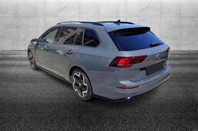 VOLKSWAGEN Golf Variant 1.5 eTSI 150 CV EVO ACT DSG R-Line rif. 24049323 - Foto 4