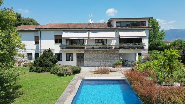 Villa in vendita a Capannori