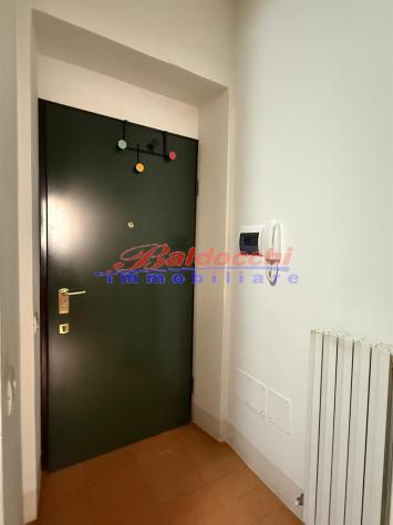 Trilocale di prestigio con terrazzo in corte del 1400 - Centro Storico - Foto 5