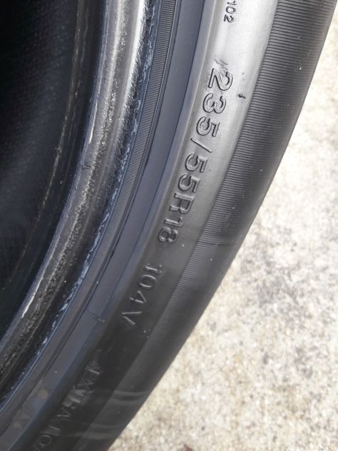 N.4 Pneumatici 235 55 R18 104V - Foto 6