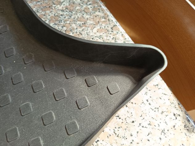 Ford Fiesta VI, anno di costruzione 2008 – Accessori per bagagliaio - Foto 4