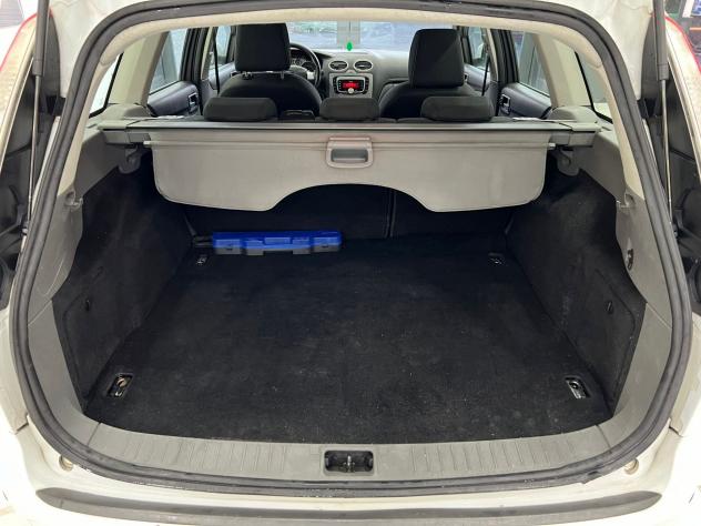 Ford Focus 2.0 TDCi (110CV) Cambio Automatico - Foto 7