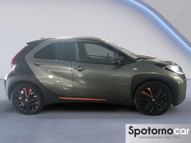 Toyota Aygo X 1.0B (72 CV) Limited Air S-CVT - Foto 7