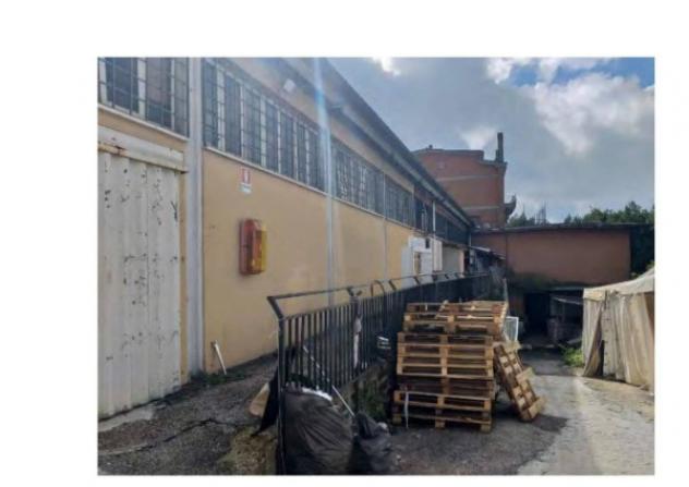Immobile in asta di 986 m² in vendita a Genzano di Roma - Foto 2