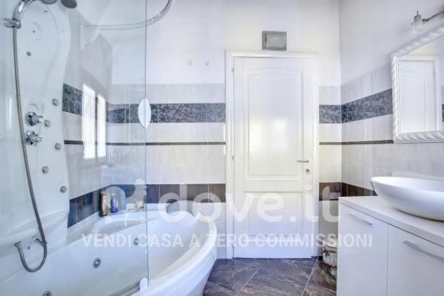 Attico / Mansarda di 77 m² con 3 locali in vendita a Comerio - Foto 16