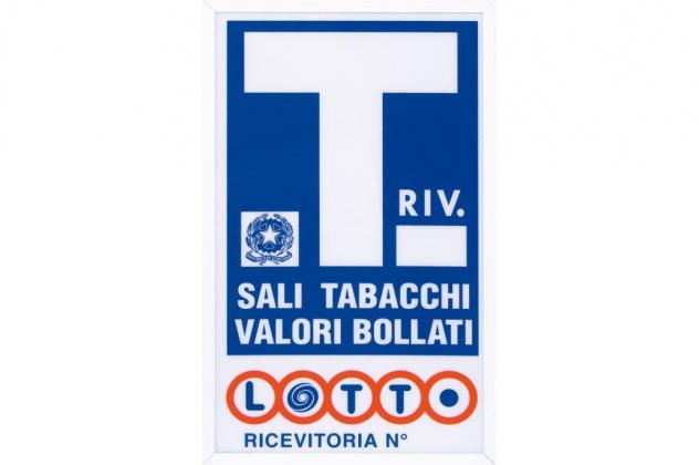 Tabaccheria in vendita a Massa 45 mq Rif: 1181028