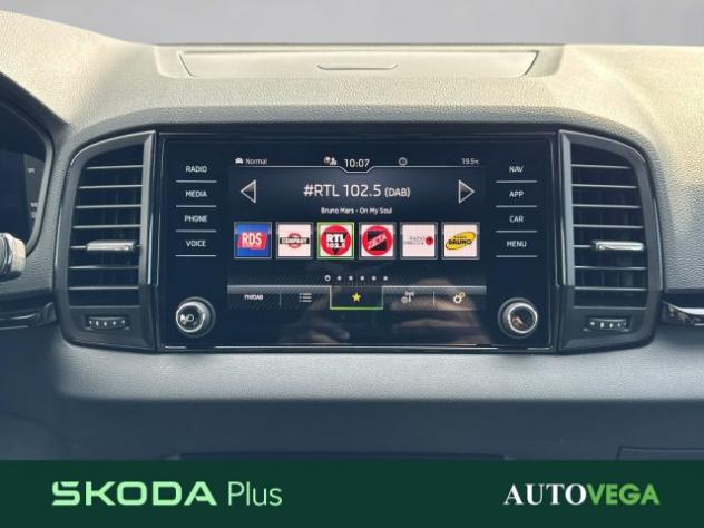 SKODA Karoq 1.5 tsi sportline dsg rif. 23952618 - Foto 10