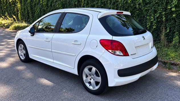 Peugeot 207 1.4 VTi 95CV 5p. Allure - Foto 4