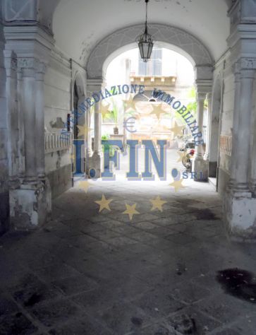 Ampio 8 vani via A. di Sangiuliano/via VI aprile - Foto 10