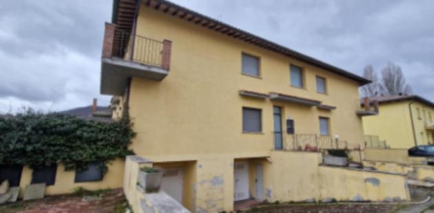Immobile in asta di 111 m², box auto in vendita a Gualdo Tadino - Foto 3