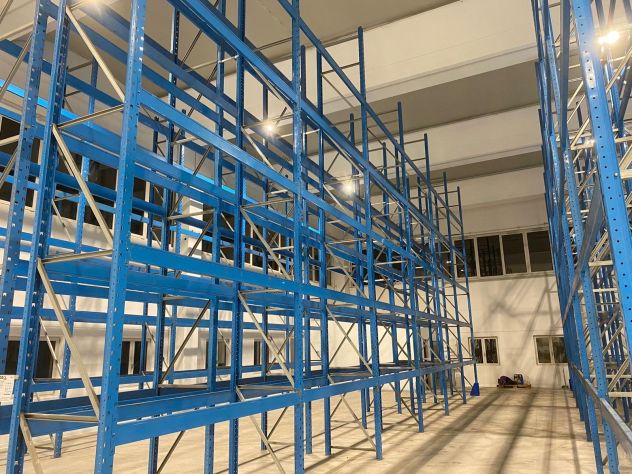 Scaffali industriali
