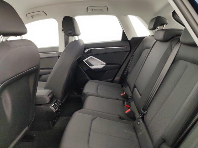 Audi Q3 2.0 35 TDI S Tronic Business - Foto 10