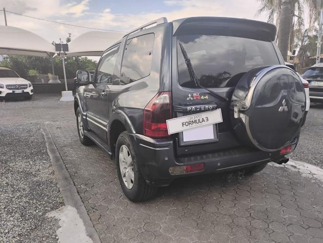 Mitsubishi Pajero Pajero 3p 3.2 tdi 16v di-d Instyle - Foto 4