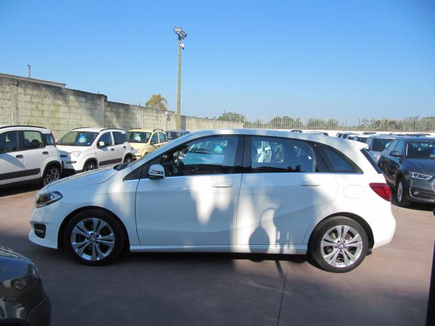 Mercedes-benz B 200 d Automatic Premium - Foto 2