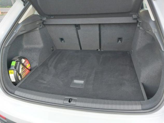 AUDI Q3 35 TDI S tronic Business KM 62000 Fatturabile rif. 24140045 - Foto 8