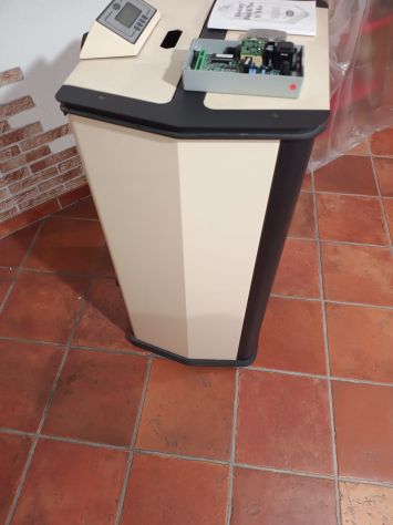 Stufa a pellet Sideros 10kw, usata pochissimo, perfetta in tutte le sue parti, - Foto 4