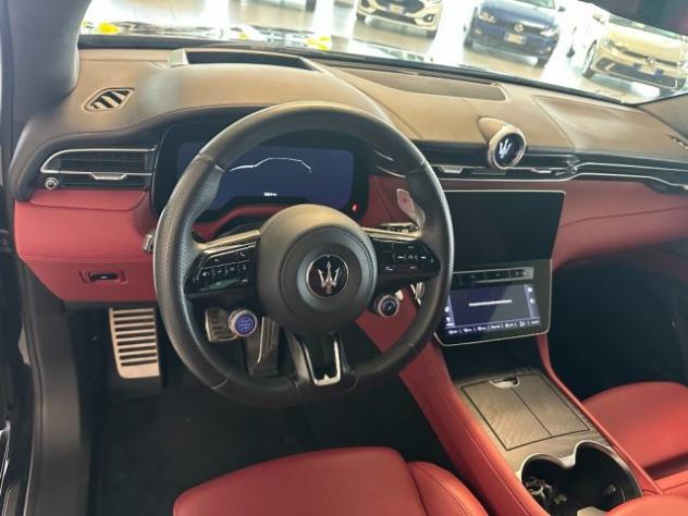 MASERATI Grecale 2.0 BENZINA HYBRID 330 CV MODENA 4WD C.AUTO rif. 23868378 - Foto 9