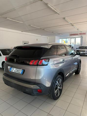 PEUGEOT - 3008 - BlueHDi 130 EAT8 S&S Allure - Foto 5