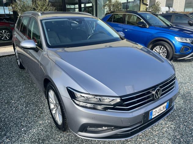 Volkswagen Passat Variant 2.0 TDI SCR EVO DSG Business 04/2021 - Foto 4