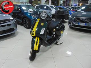 VESPA GTS 300 Super HPE (Pneumatici nuovi) rif. 23170832