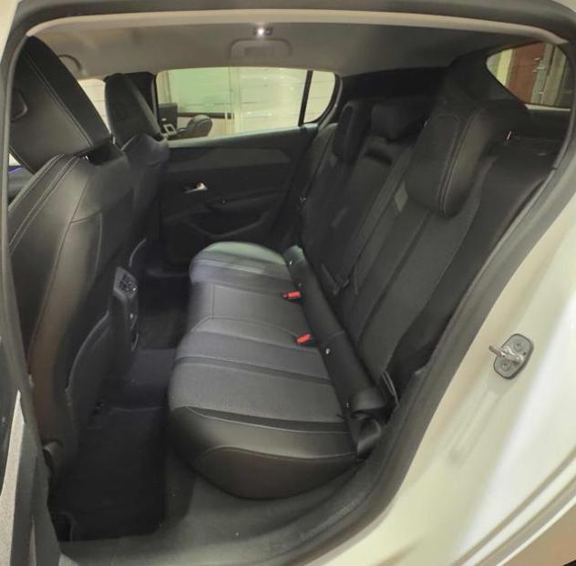 PEUGEOT 308 BlueHDi 130 S&S EAT8 Allure Pack rif. 24217828 - Foto 9