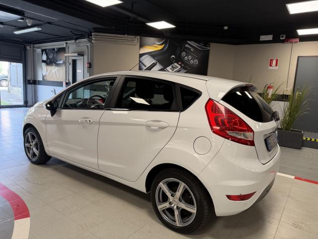 Ford Fiesta Fiesta 5p 1.2 16v Titanium c/esp 82cv E5 - Foto 8