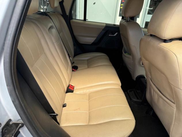 Land Rover Freelander 2.2 SD4 - AUTOMATICA - 4X4 - Foto 6