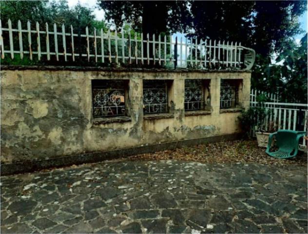 Immobile in asta di 416 m² con più di 5 locali e box auto doppio in vendita a Perugia - Foto 7