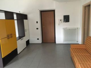Appartamento di 60 m² con 2 locali e box auto in affitto a Alessandria