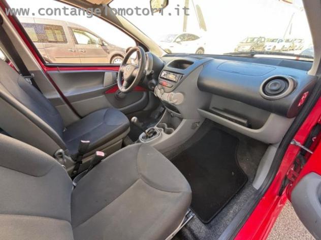 TOYOTA Aygo 1.0 12V VVT-i 5 porte rif. 24105185 - Foto 8