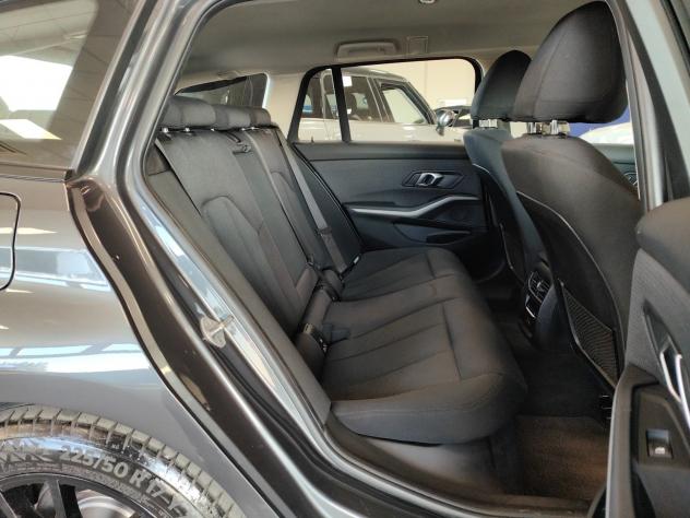 BMW Serie 3 320d 48V xDrive Touring Bus.Adv. Navi Fari LED - Foto 6