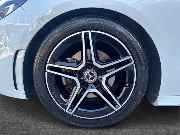 Mercedes-Benz Classe B - W247 2023 - B 180 d AMG Line Premium auto - Foto 6