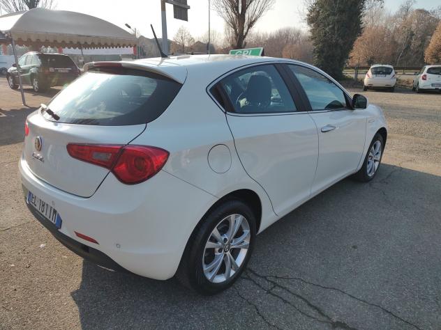 Alfa Romeo Giulietta 1.4 Turbo 120 CV BENZINA GPL CON SCADENZA 2032, OK NEOPATENTATI. - Foto 5
