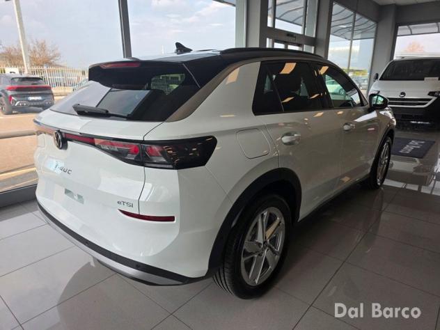 Volkswagen T-Roc 1.5 eTSI 110kW ACT Life DSG - Foto 6