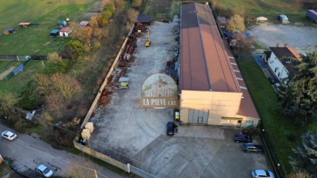 Immobile di 1100 m² con 2 locali in vendita a Novi Ligure - Foto 6