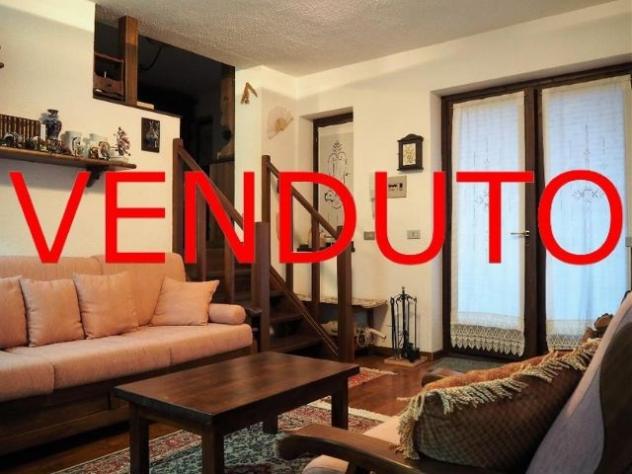 CHALET DI MONTAGNA IMMERSO NEL VERDE E NELLA TRANQUILLITA'