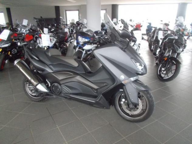 YAMAHA T Max 530 . rif. 24144047