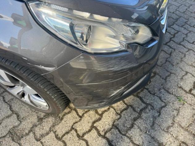 PEUGEOT 2008 1° serie 1.6 e-HDi 92 CV Stop&Start Active rif. 24093368 - Foto 9