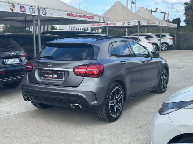 Mercedes-benz GLA 200 d Automatic Premium - Foto 4